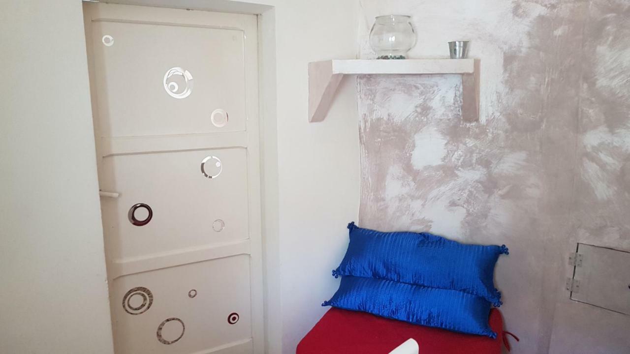 La Casetta Del Pellegrino Apartamento Poggio Bustone Exterior foto