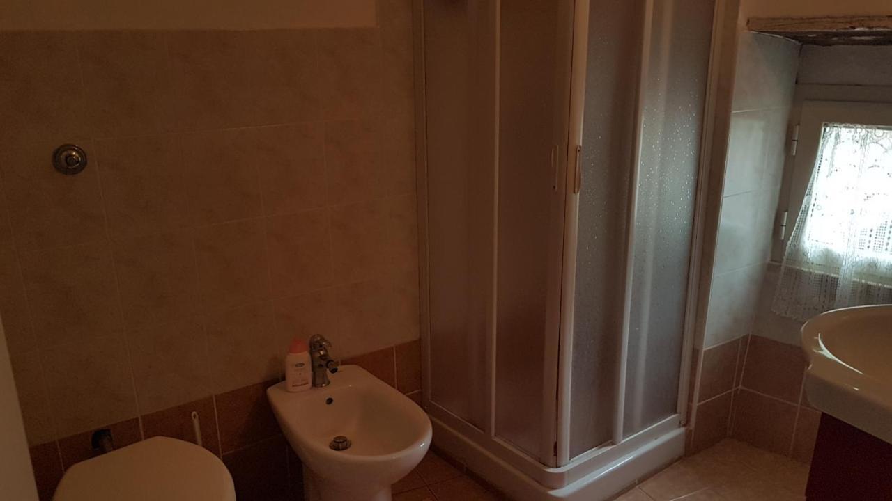 La Casetta Del Pellegrino Apartamento Poggio Bustone Exterior foto